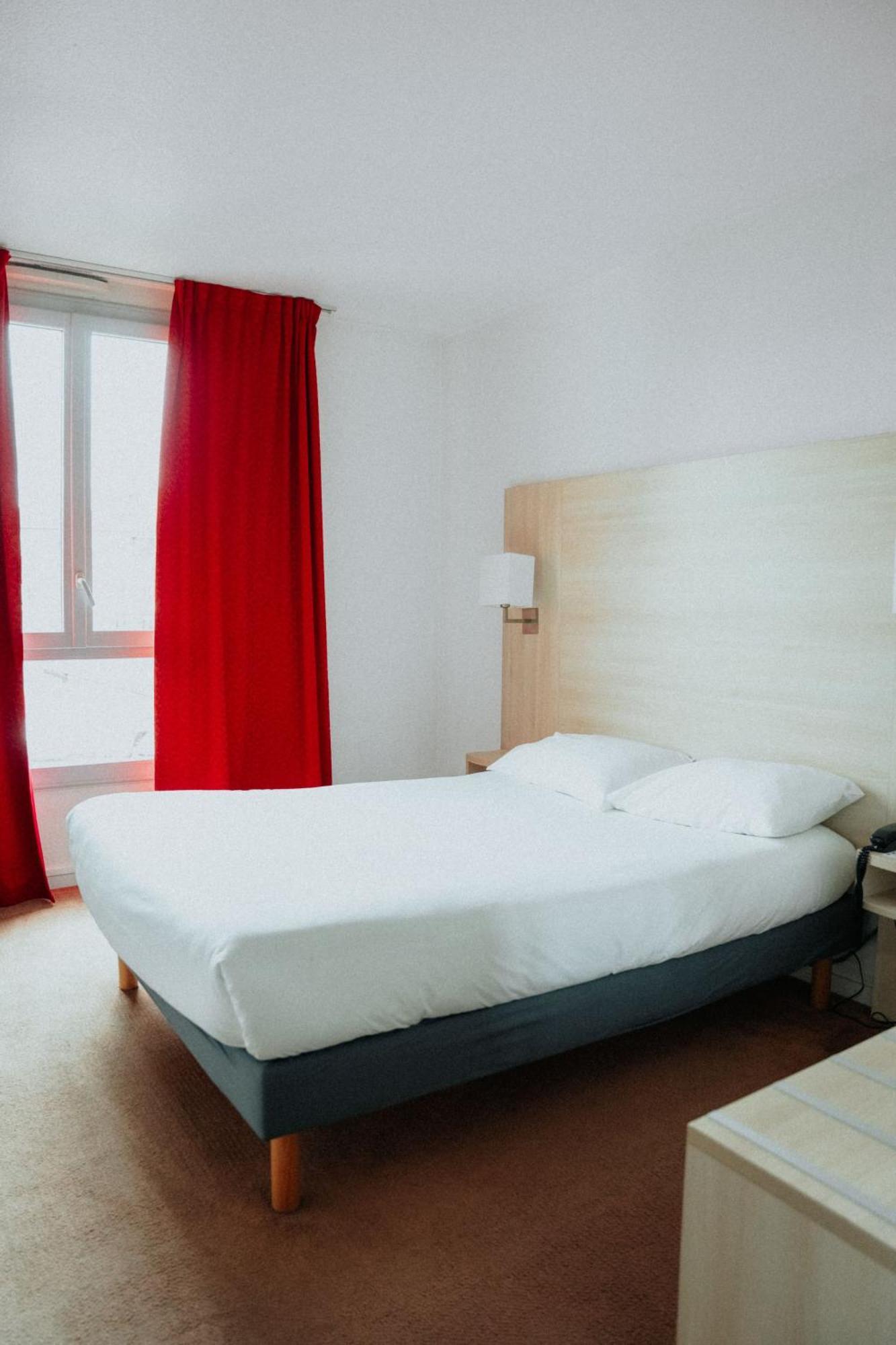 Hotel D'orsay 2*